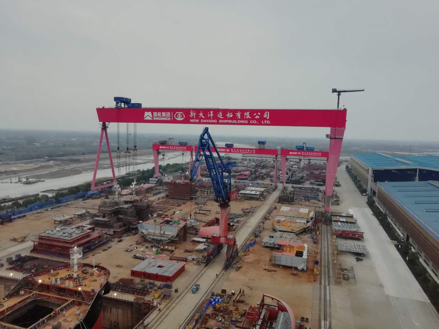 国机集团 造船门式起重机（900T) 起重机械安全监控管理系统